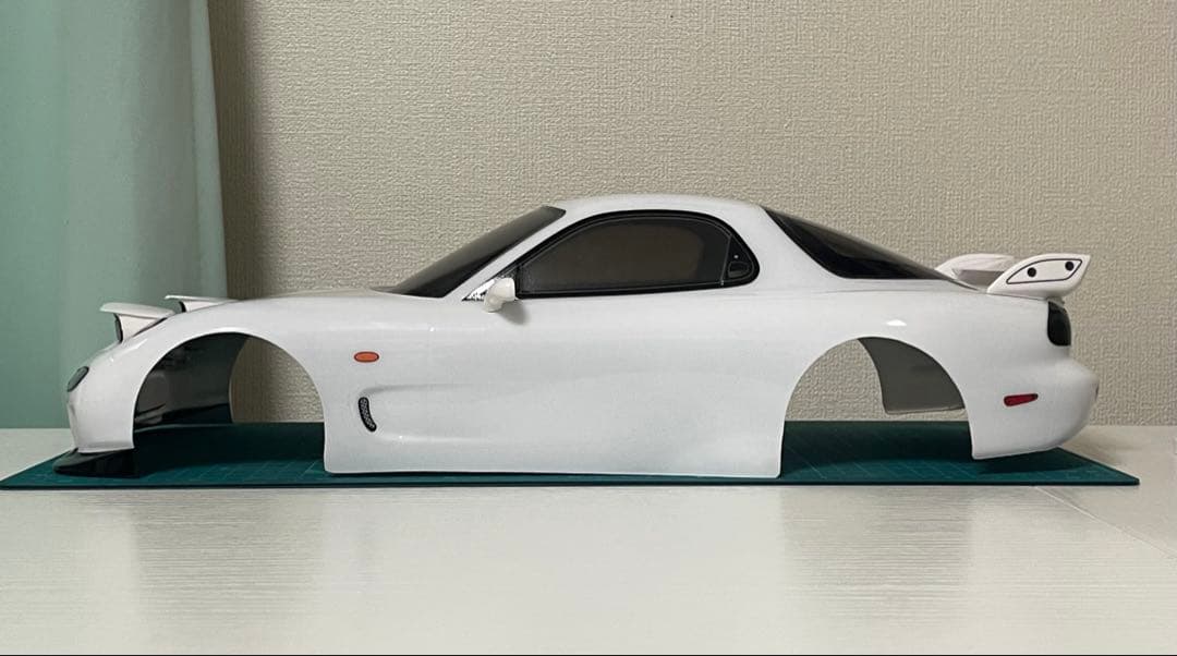 タミヤラジコンボディ　マツダRX7