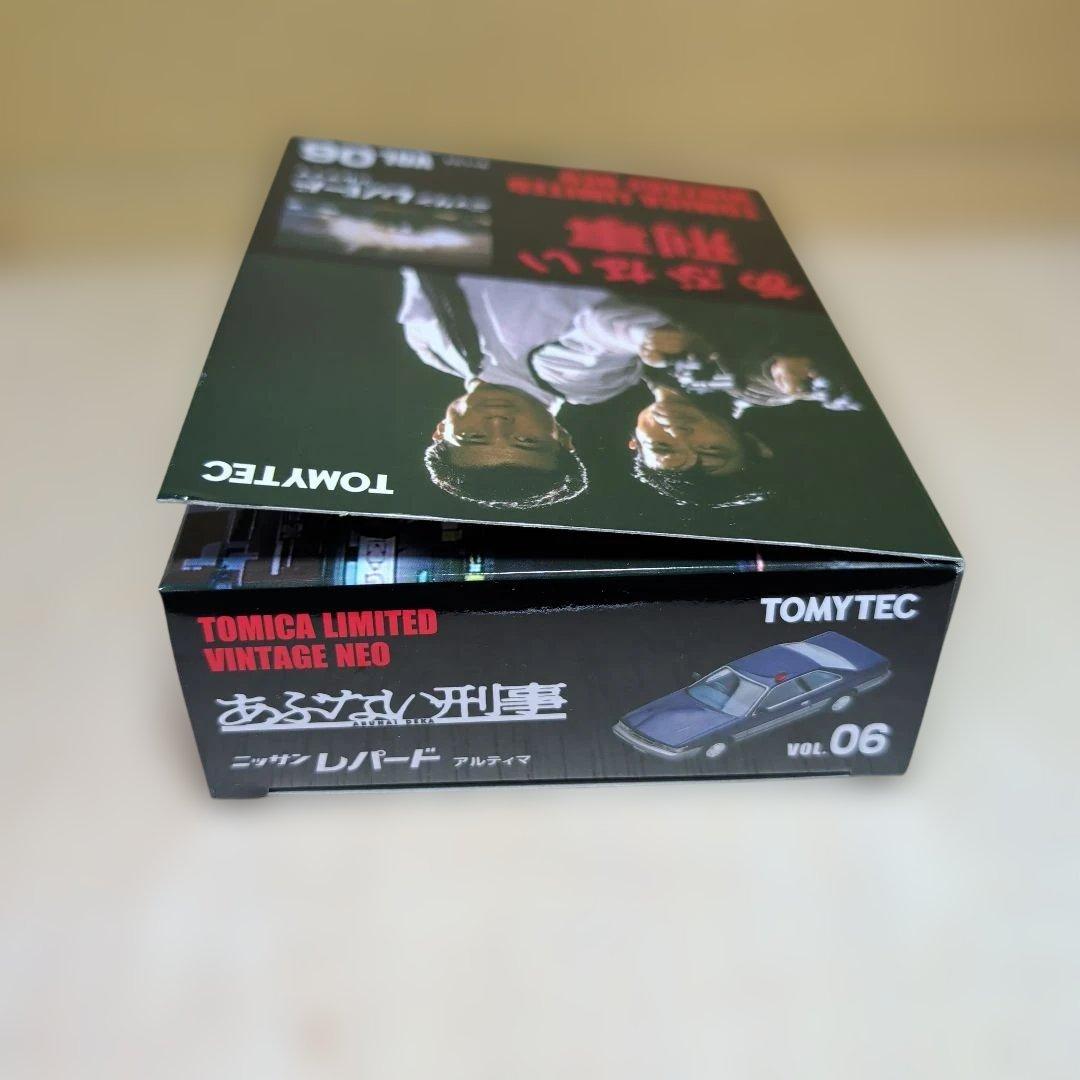 トミカリミテッド あぶない刑事 レパード VOL.06 - メルカリ