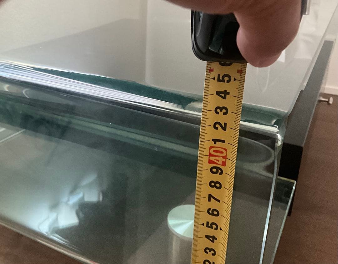 イタリア製　ガラステーブル