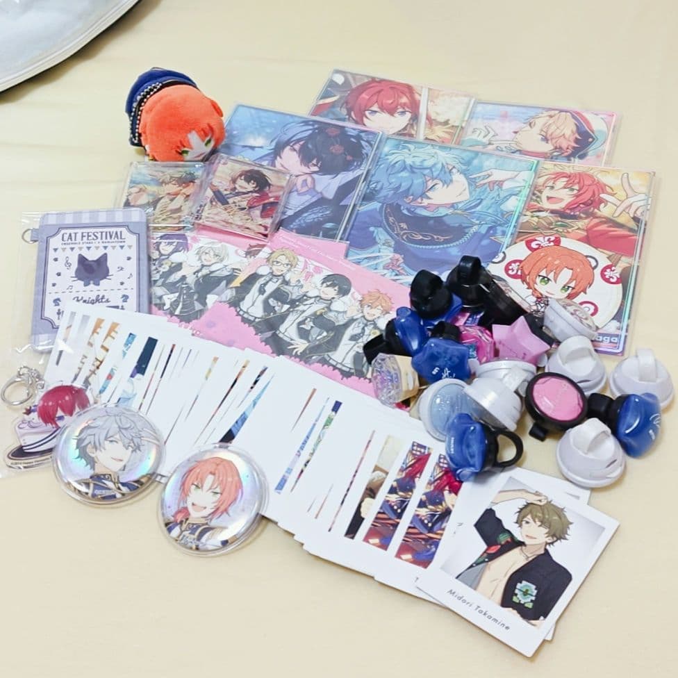 あんスタグッズ まとめ売り - メルカリ