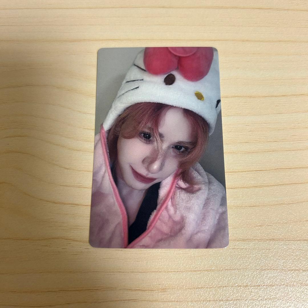 XLOV UXLXVE Jump Up 特典 トレカ ウムティ WUMUTI ② - メルカリ