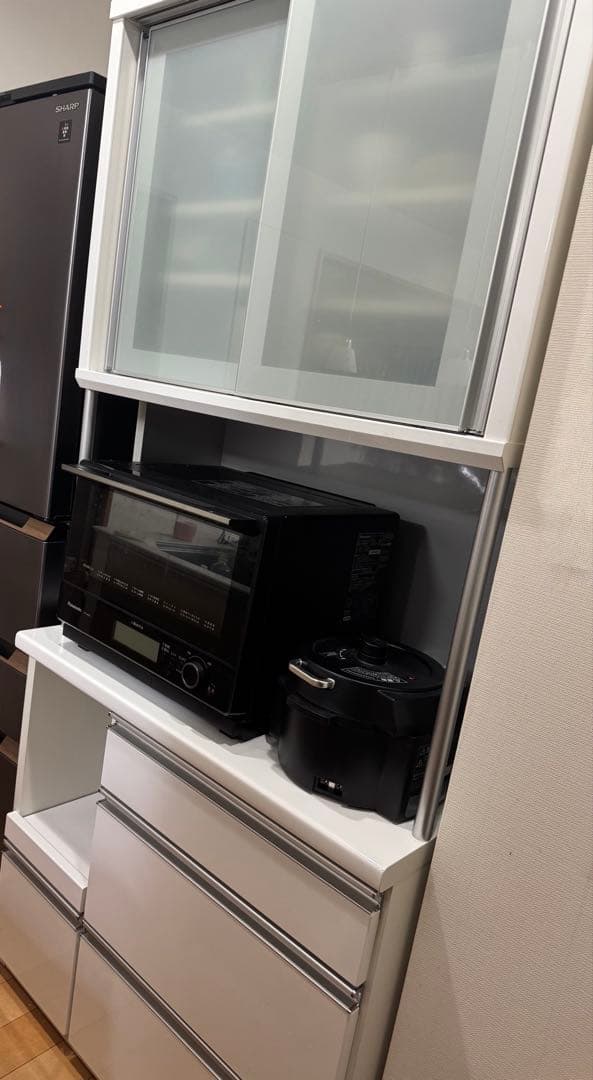 【引き取り限定】松田家具の食器棚「メッカ」