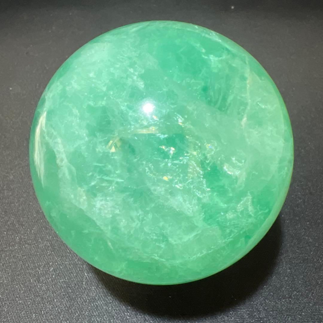 グリーンフローライト スフィア 0.9kg 82mm 丸玉 蛍石 高透明