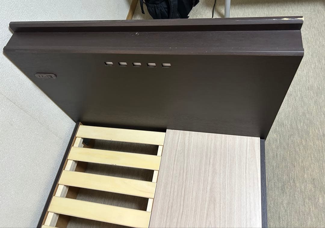 ベッドフレーム 収納 ライト付き