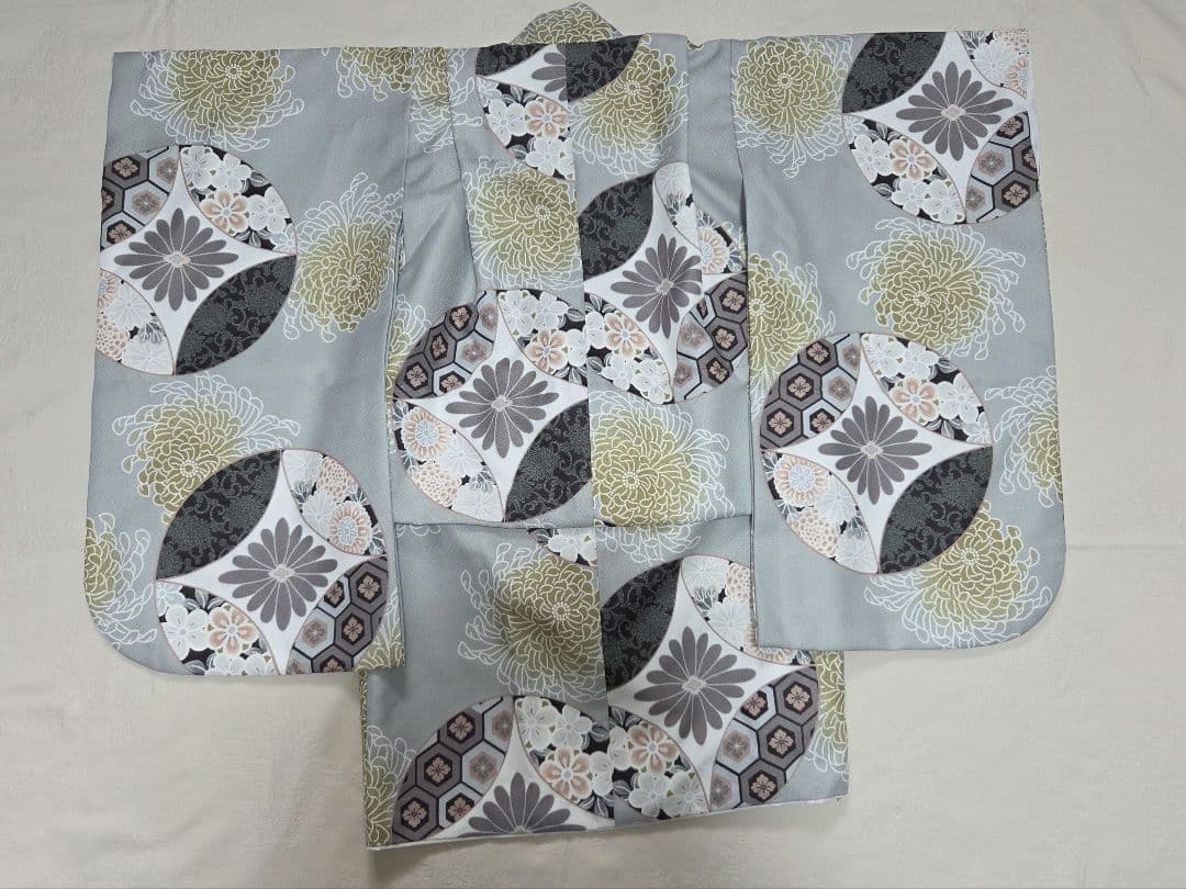 【値下げ中】utatane 七五三 被布コートセット ベージュ金彩×ミント七宝