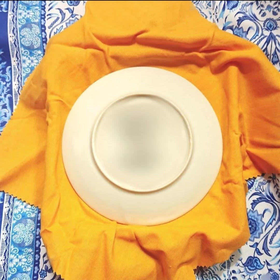 ヒグチユウコ 直筆絵付け 絵皿 8人の陶磁器展 直筆サイン プレート 木箱入り