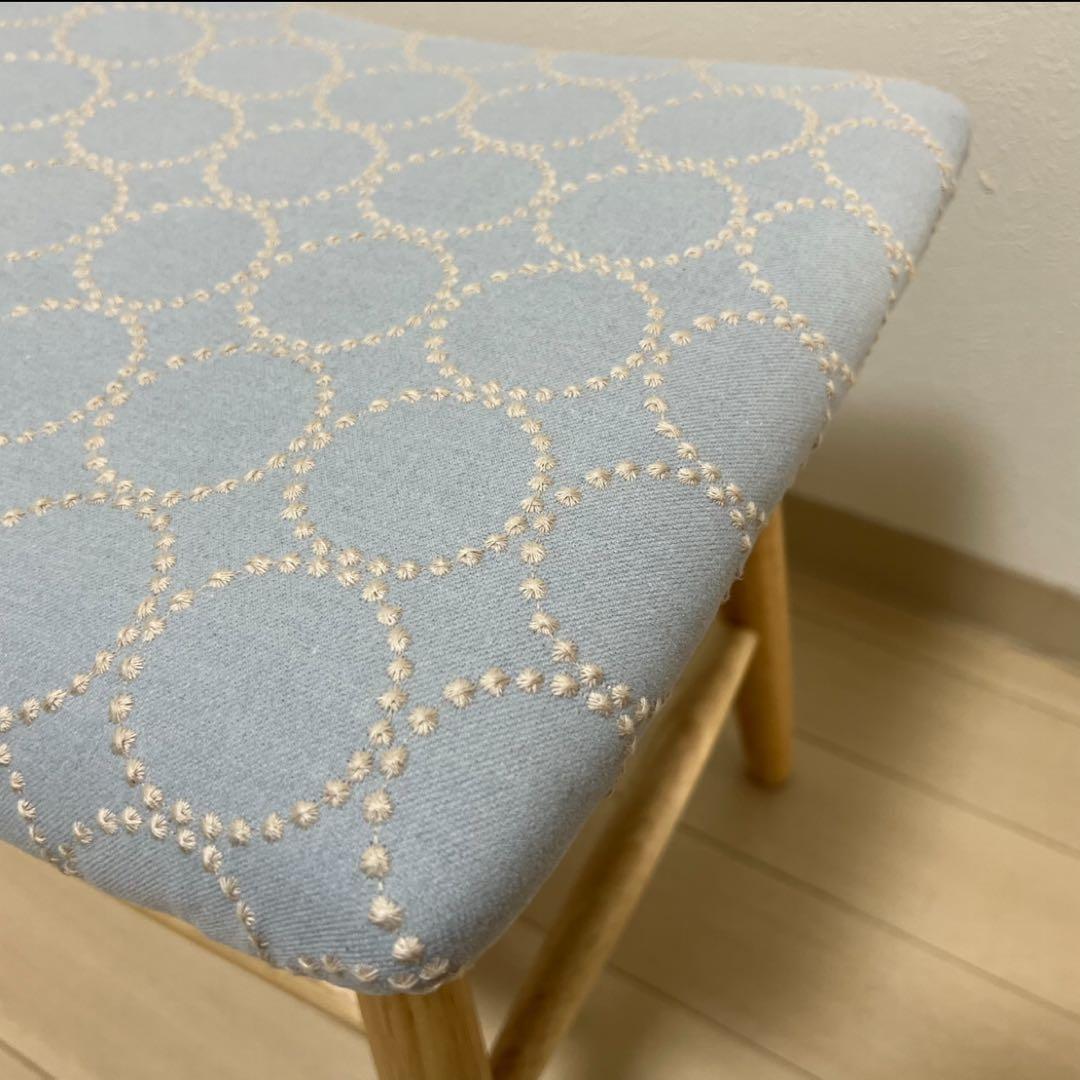 ミナペルホネン スツール タンバリン 丸脚 【ライトグレー/ネイビー】 椅子