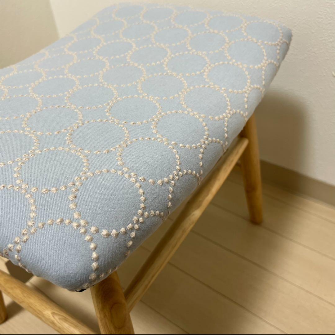 ミナペルホネン スツール タンバリン 丸脚 【ライトグレー/ネイビー】 椅子