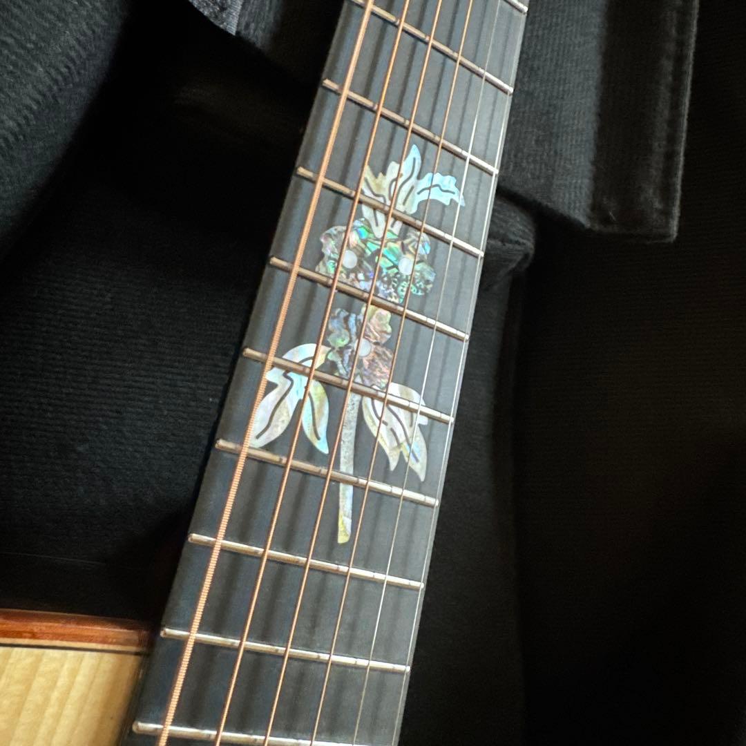 今話題！ほぼ新品Merida メリダ / A18GAC2 ピックアップ付 単板 - メルカリ