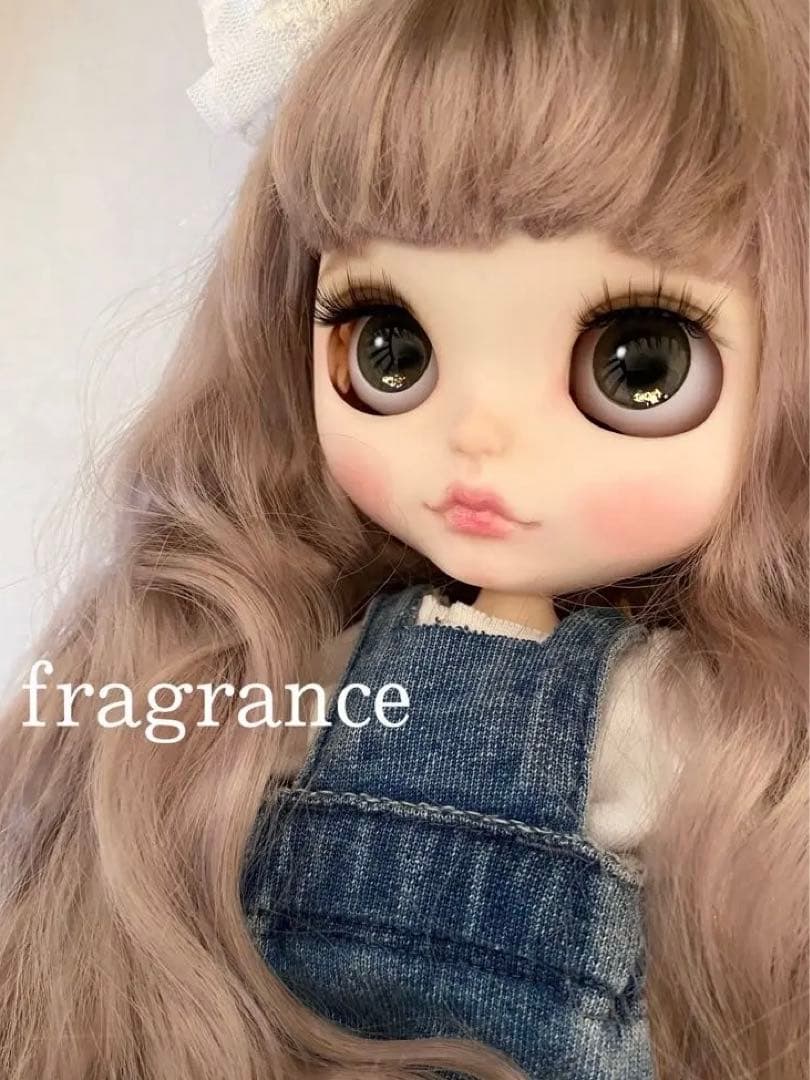 アイシードール　カスタムドール　ブライス　icydoll  白肌　ウェーブ