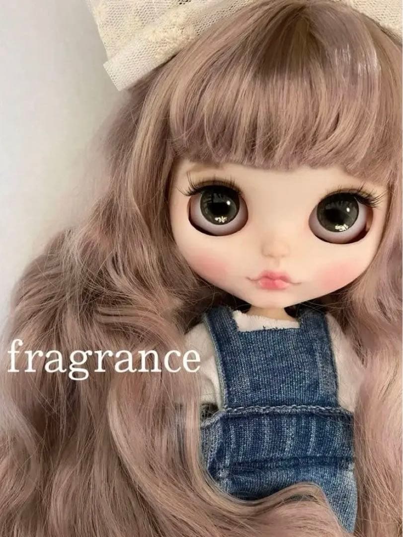 アイシードール　カスタムドール　ブライス　icydoll  白肌　ウェーブ