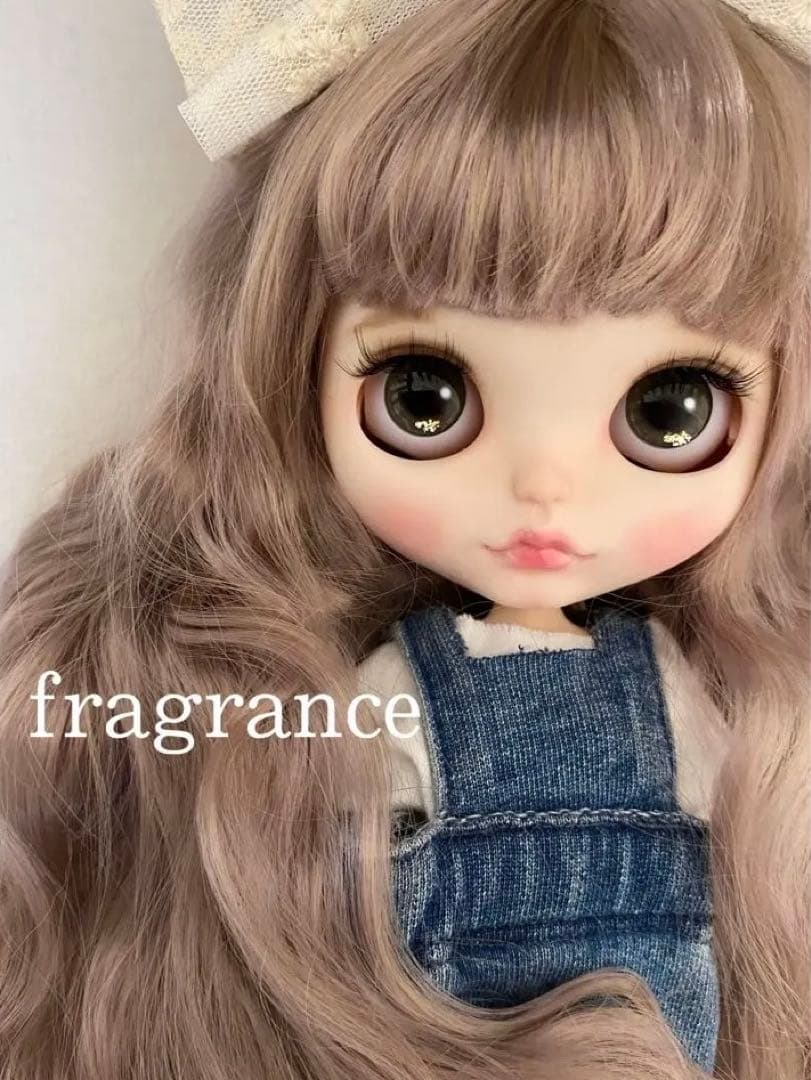 アイシードール　カスタムドール　ブライス　icydoll  白肌　ウェーブ