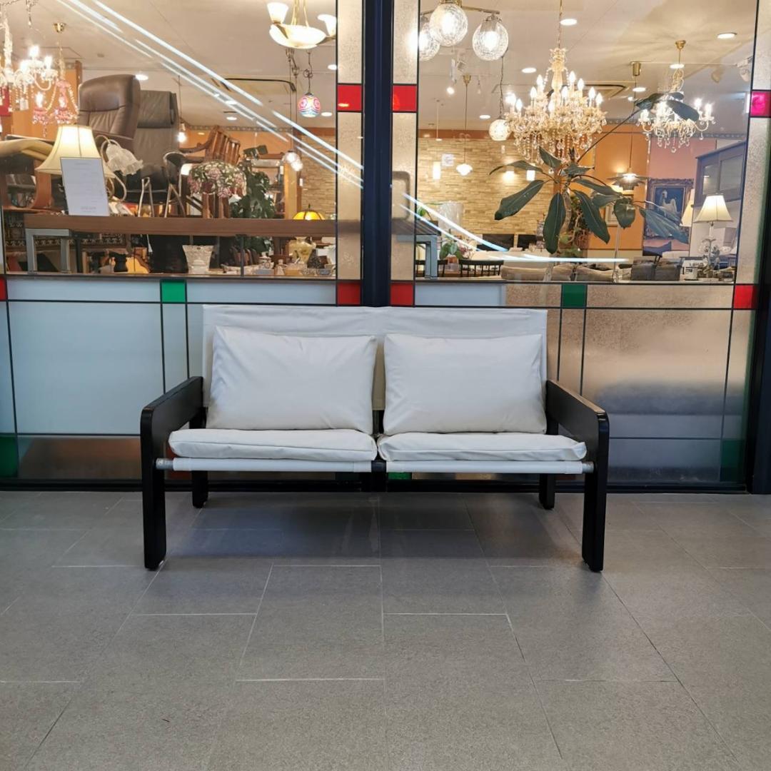 年末特別セール♥リフレッシュ品 INNOVATOR 2人掛け北欧ナチュラル