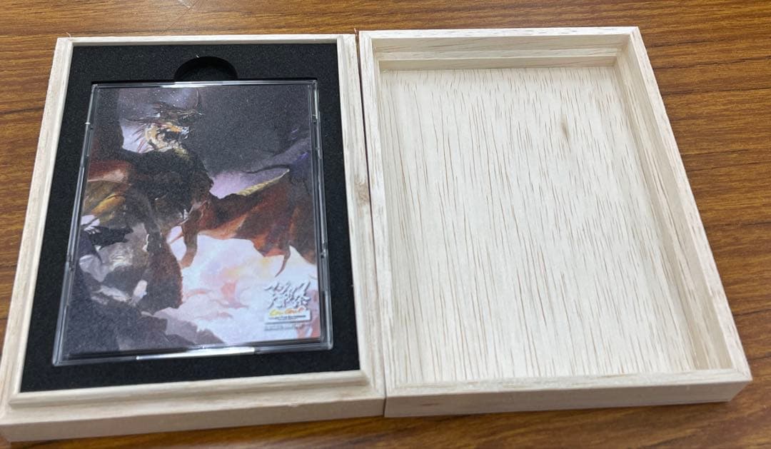 mtg 超稀少 大戦祭限定 桐箱つき フルプロテクトスリーブ ecl - メルカリ