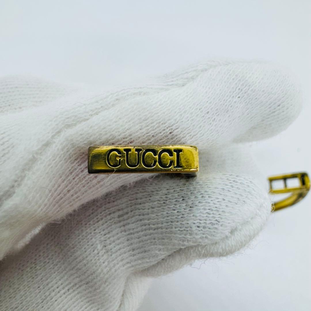 ✨GUCCI✨グッチ✨チェンジベゼル✨レディース✨ホワイト文字盤✨腕時計✨