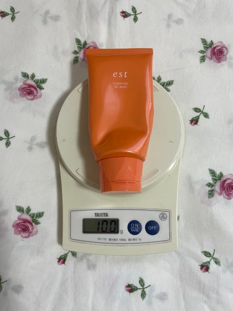 エスト　クラリファイイングジェルウォッシュ