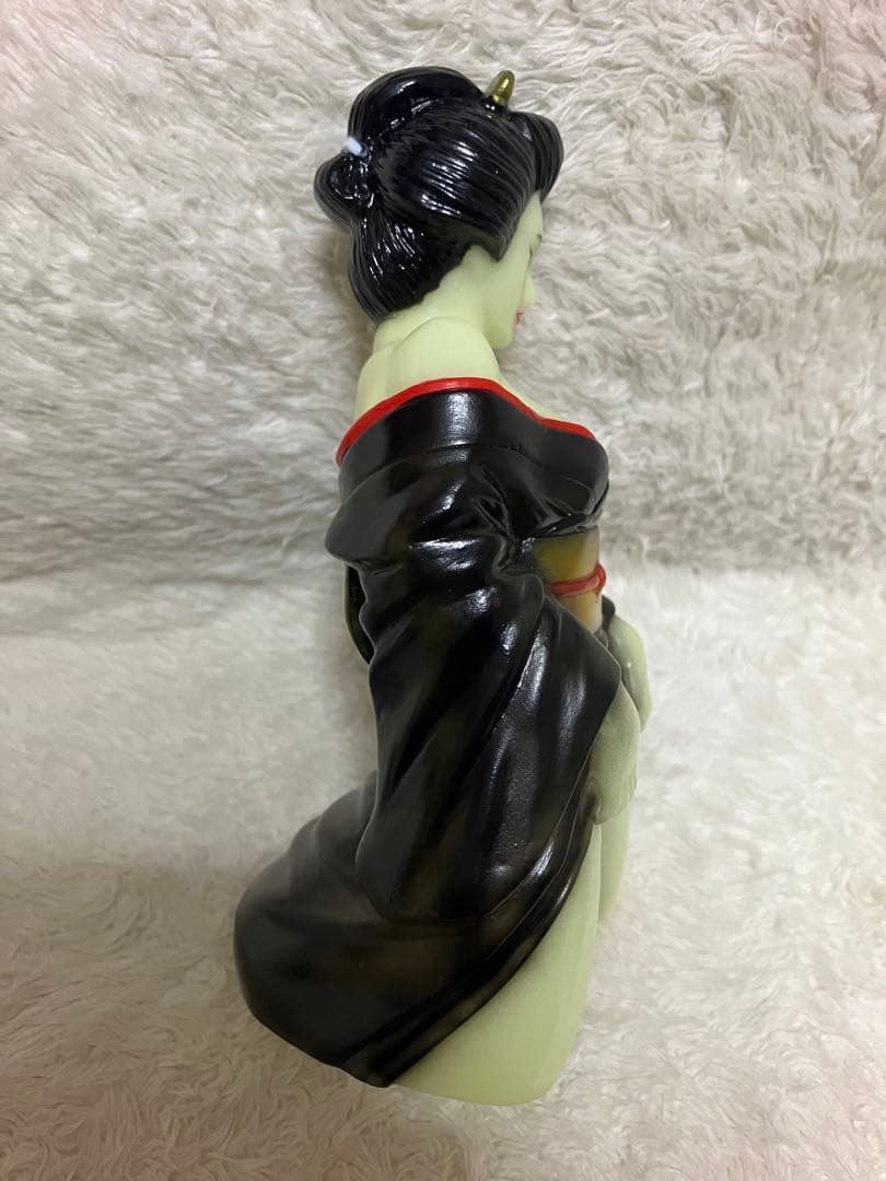 ピンクトイズ ろくろ首 蓄光 ソフビ