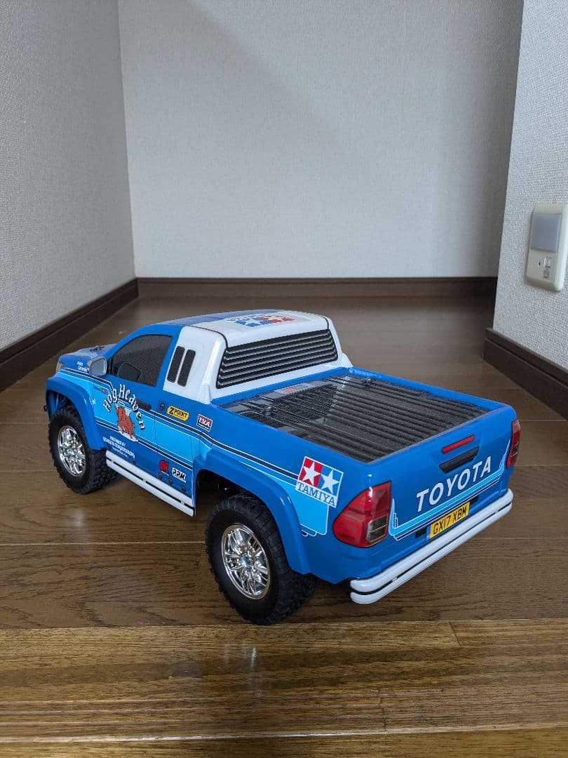 タミヤ XB トヨタハイラックスエクストラキャブ（CC-01）未走行品