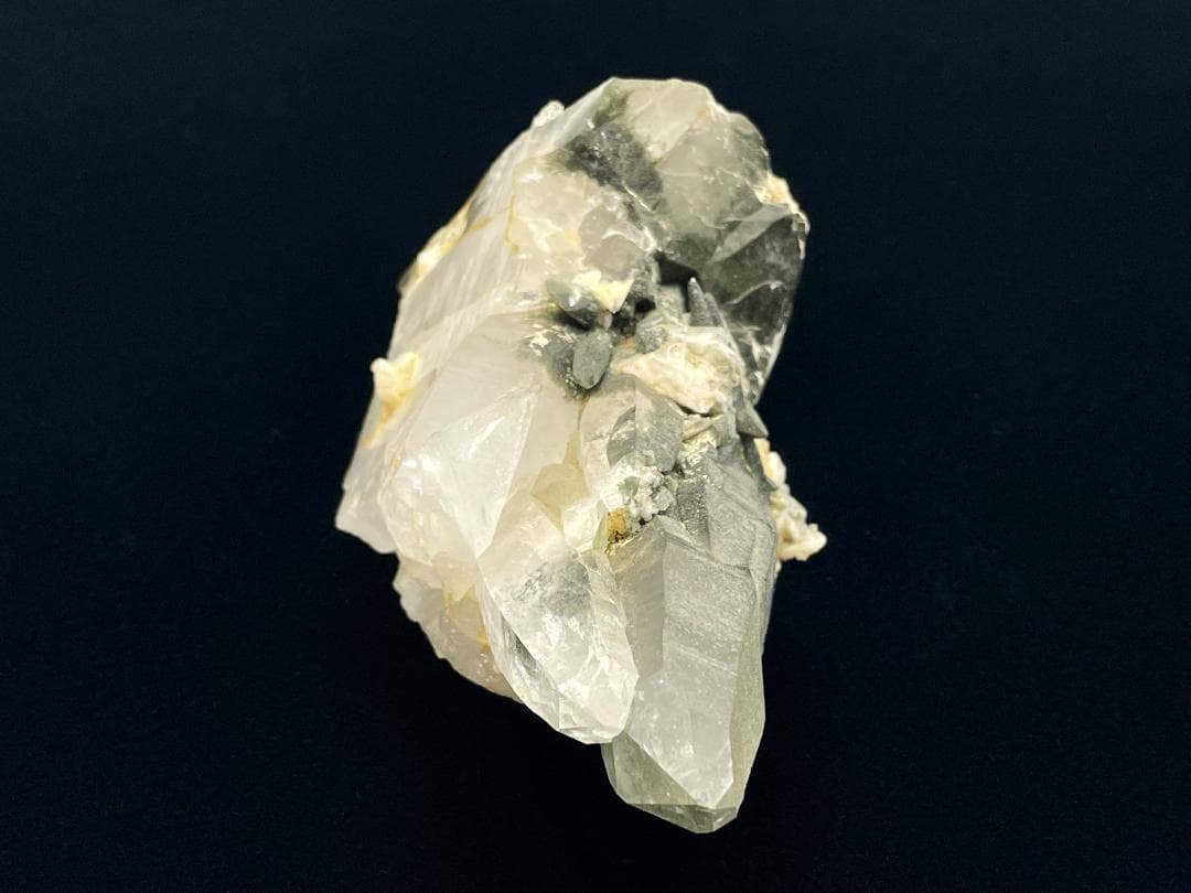 クラスター（ガネーシュヒマール）