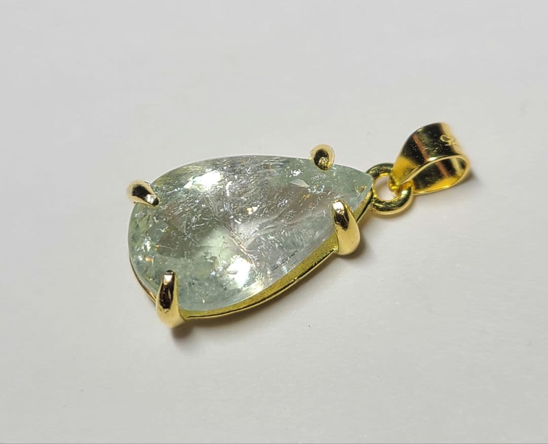 ニケ☆★スリランカ産ブルーサファイア、トルマリン★ペンダントトップオーダー