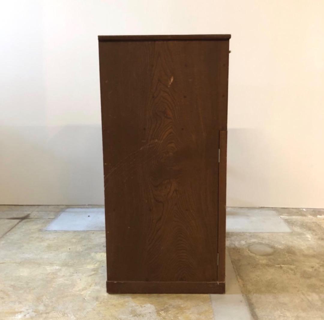 木製キャビネット　昭和レトロ　桐材家具　書類棚　リビング　収納　引出し　観音開き