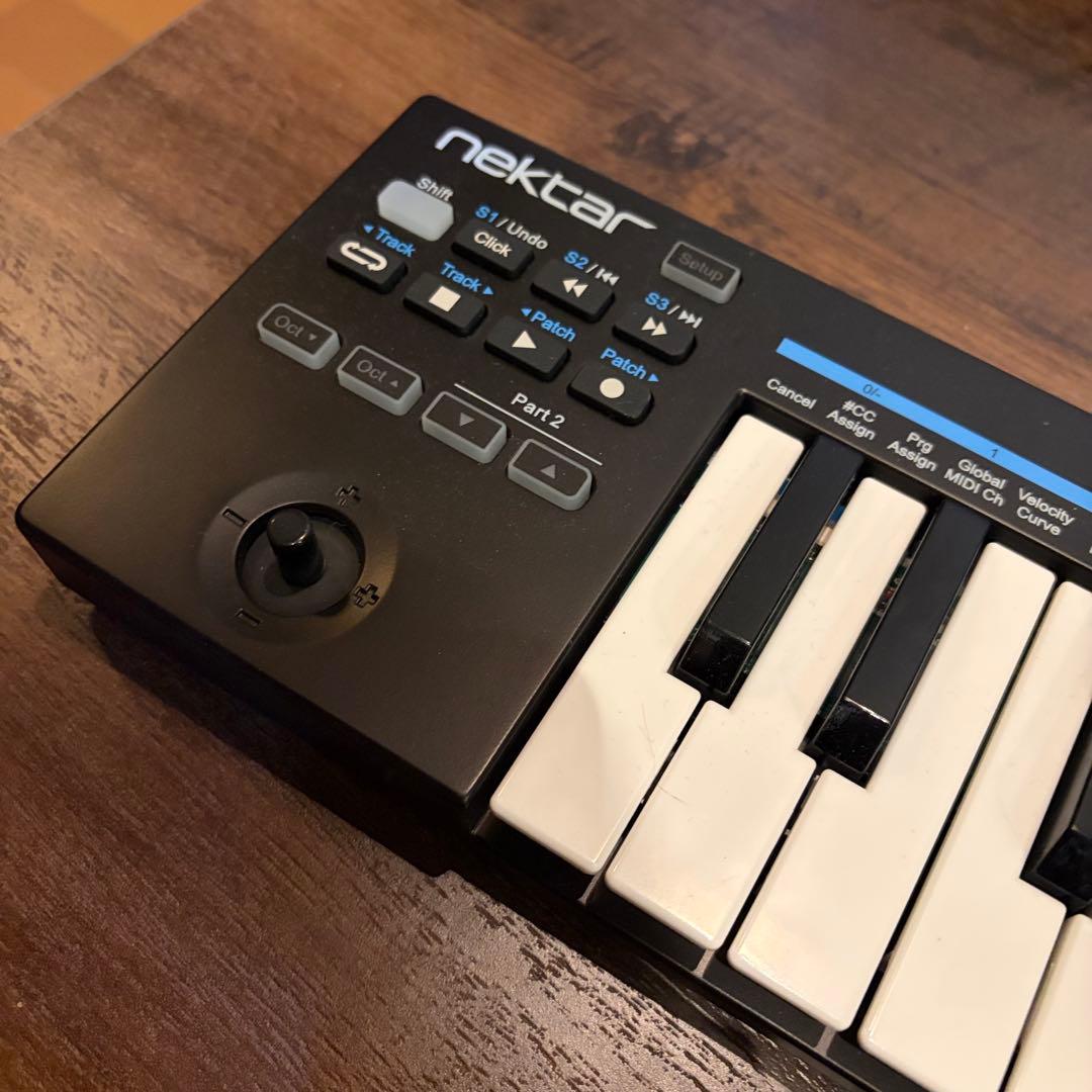 Nektar Impact GX Mini 25鍵 MIDIキーボード