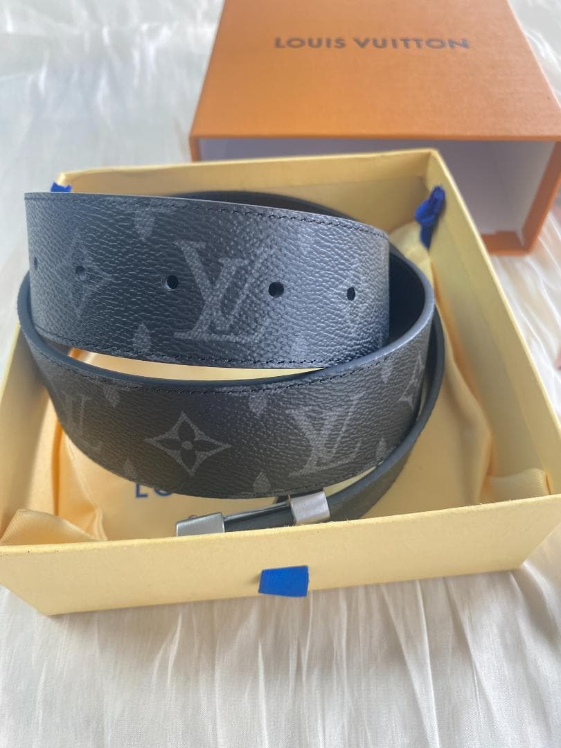 早い者勝ち！レディース レザーベルト グレー