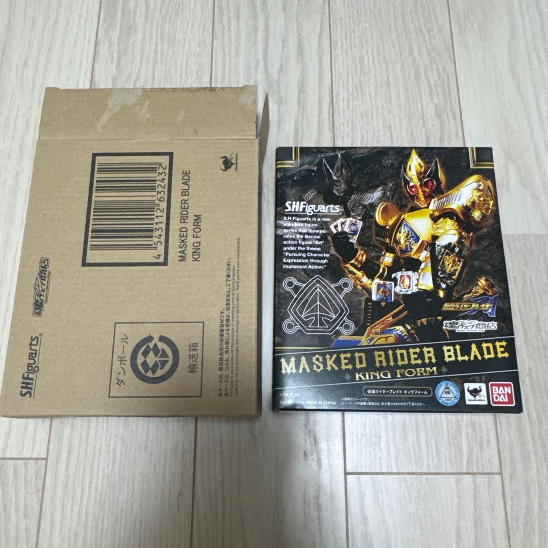 S.H.F.Figuarts 仮面ライダーブレイド キングフォーム魂ウェブ商店