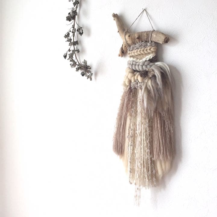 SALE!!! タペストリー 『please give me a name』