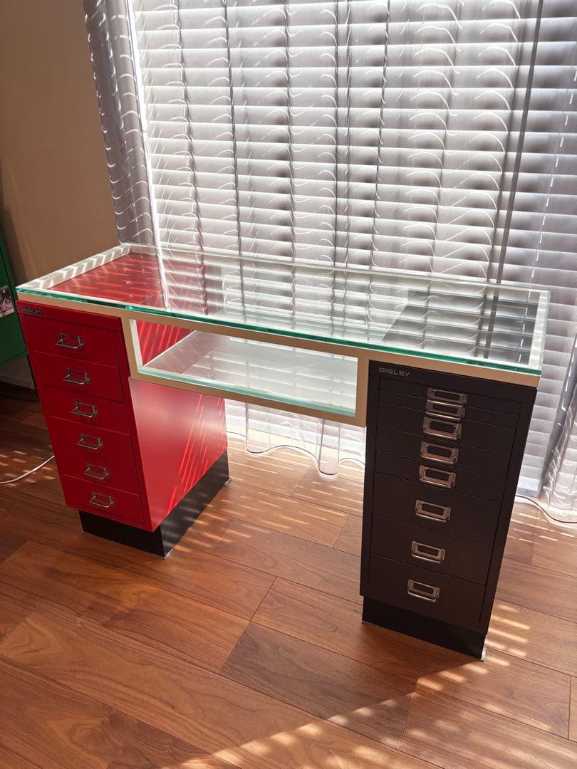 BISLEY ガラス天板・天板フレーム