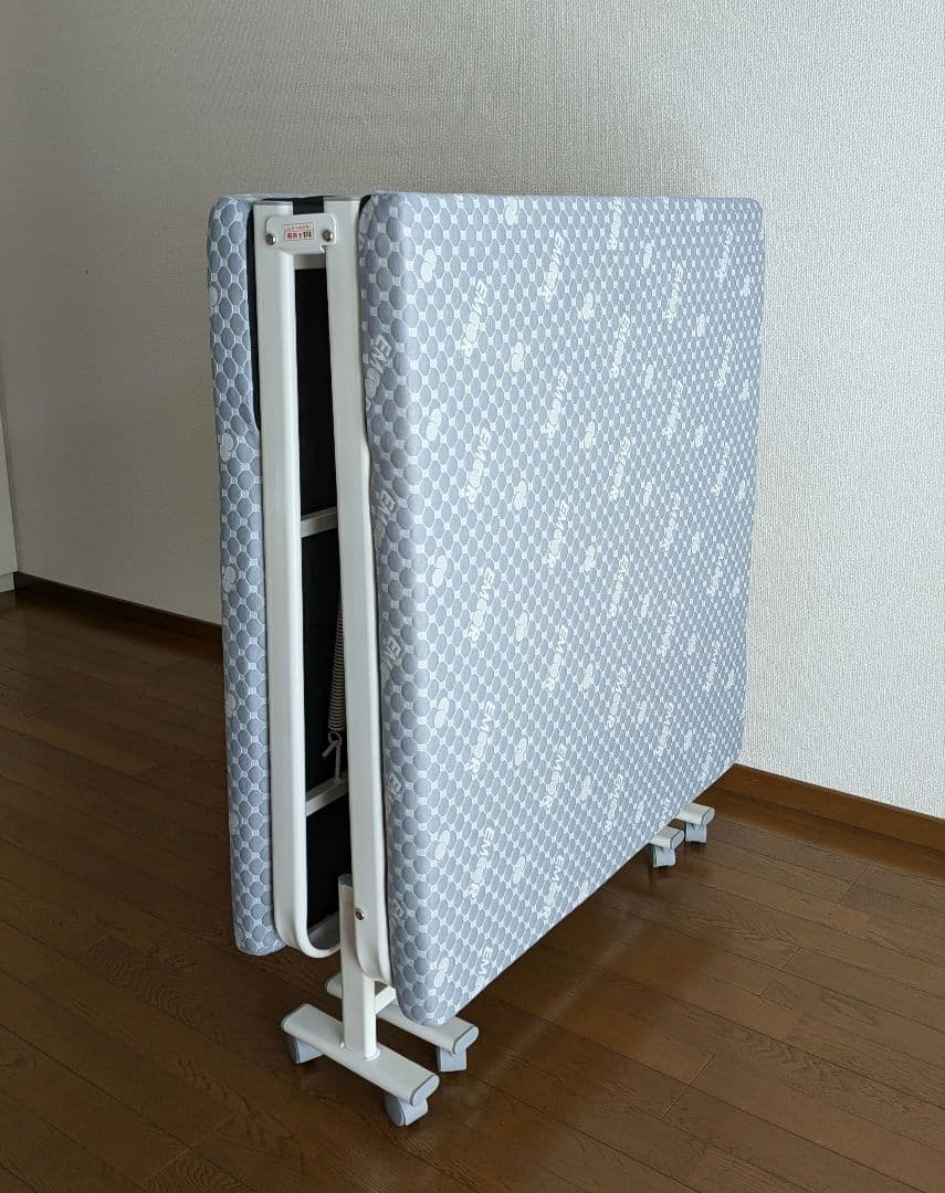 ホテタイプクイーンベッドニトリにて特注上下2重シルクタイプ！