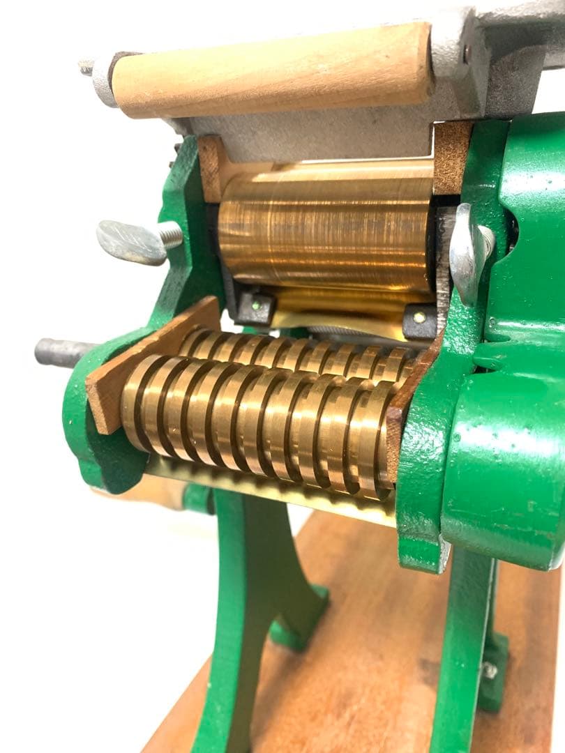 小野式　両刃タイプ　製麺機　激レア　切り刃　（1.1mm &4.2mm）