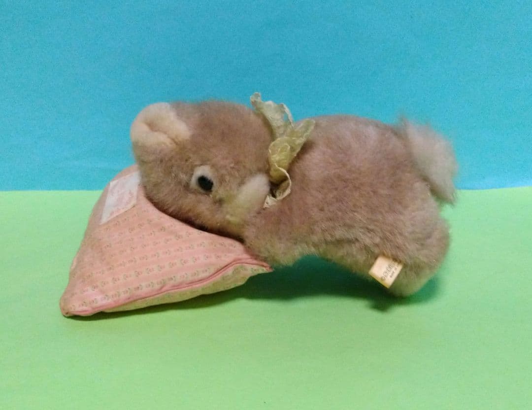 セキグチ　FAIRYTALE　ヴィンテージ うさぎ　ぬいぐるみオルゴール　レトロ