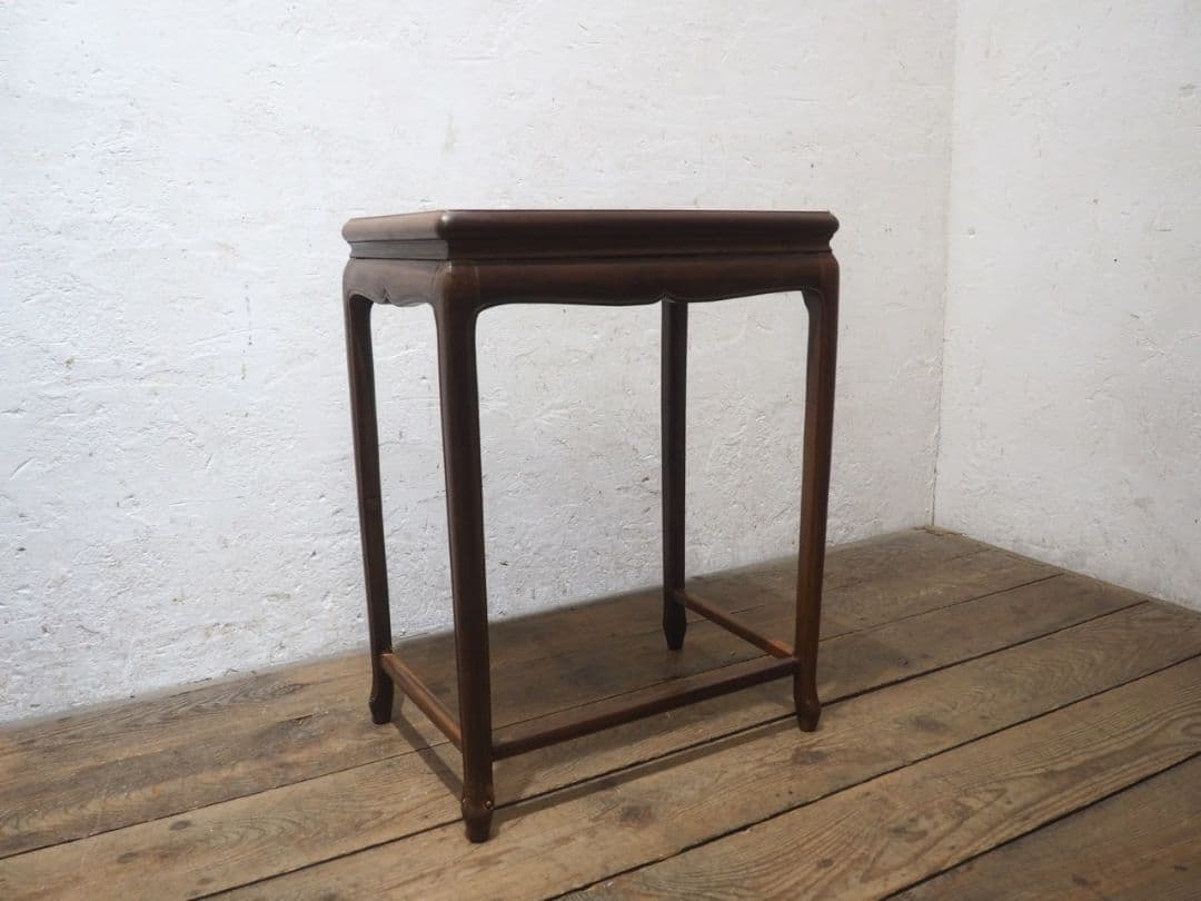 1271 レトロなサイドテーブル　展示台　陳列台　花台　骨董　アンティーク　古木