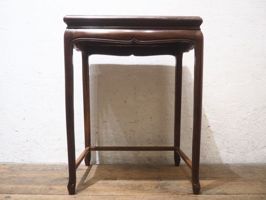 1271 レトロなサイドテーブル　展示台　陳列台　花台　骨董　アンティーク　古木