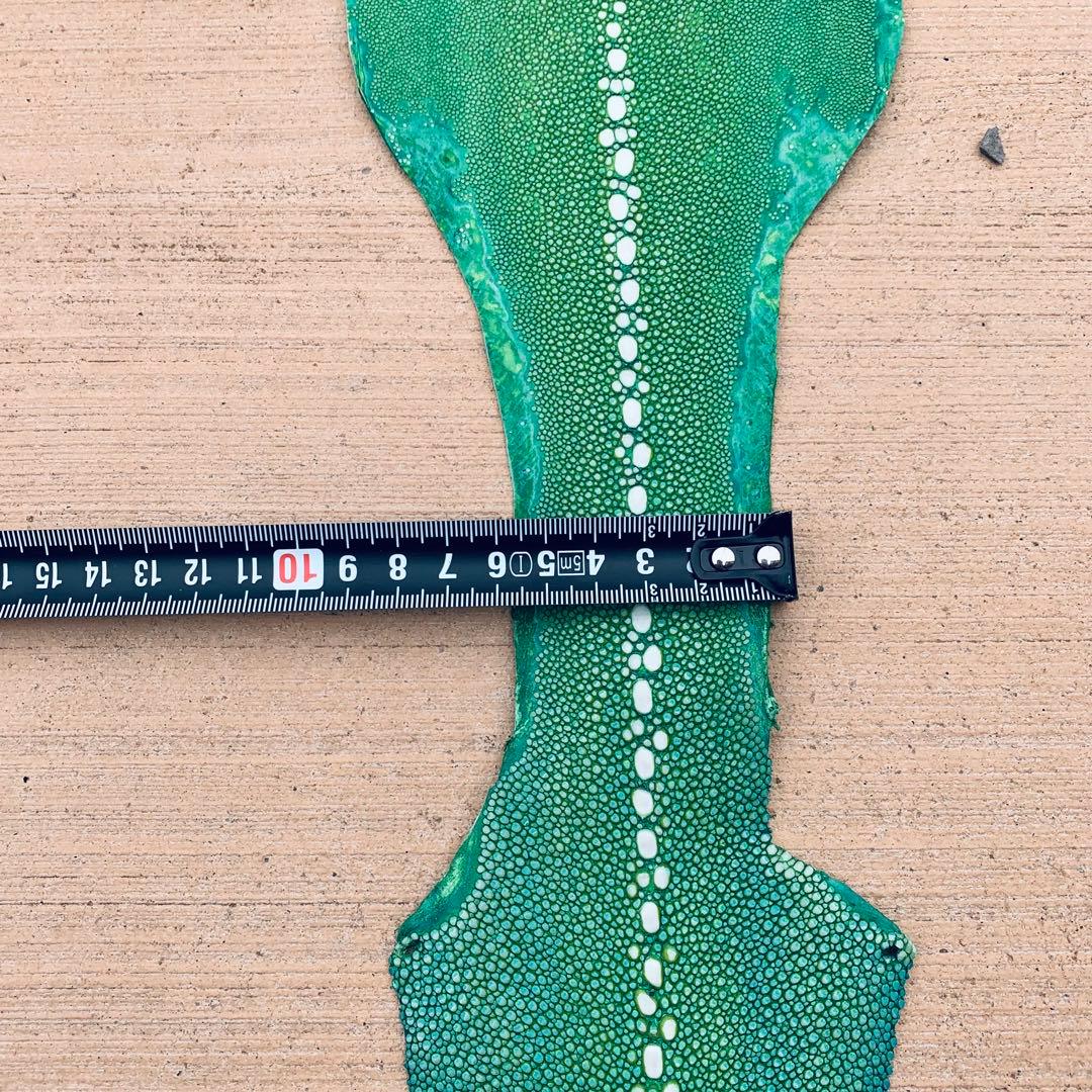 30 AA 連石 ローストーン エイ革 鮫革 スティングレイ スティングレー