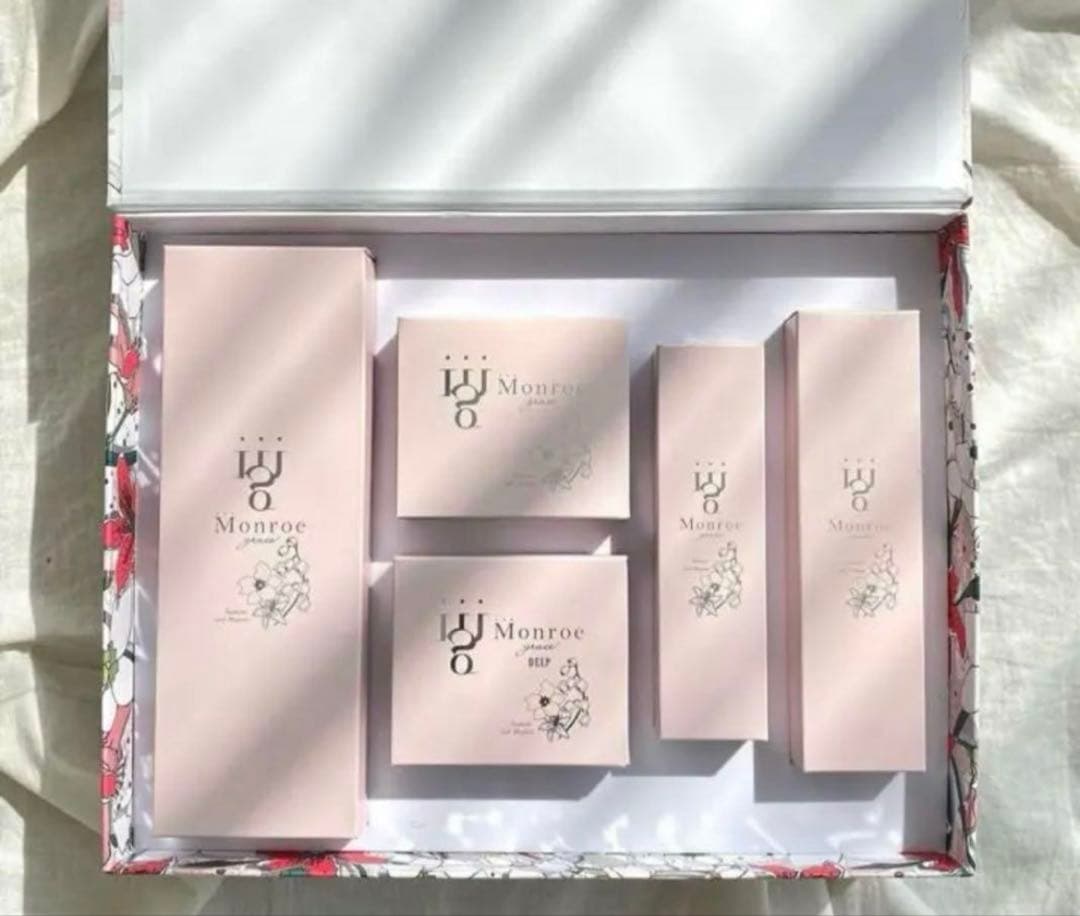 新品未開封　モンローグレイス 限定5点SET 限定BOX