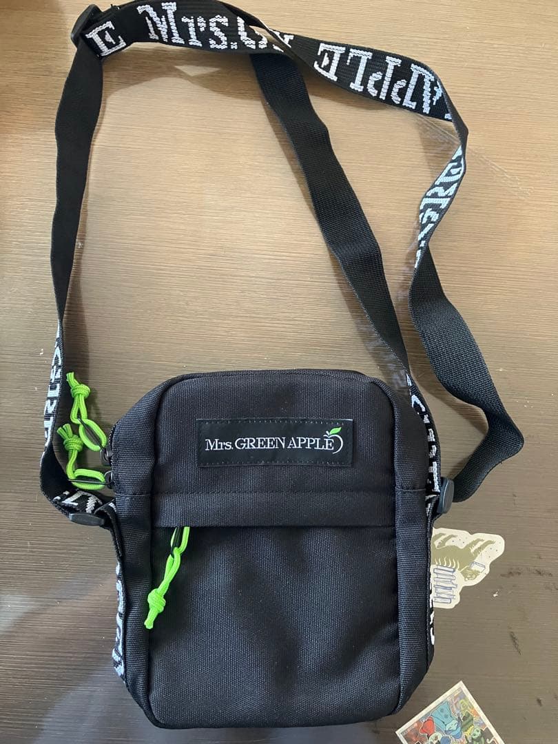 ANTENNA Mrs. GREEN APPLE - メルカリ