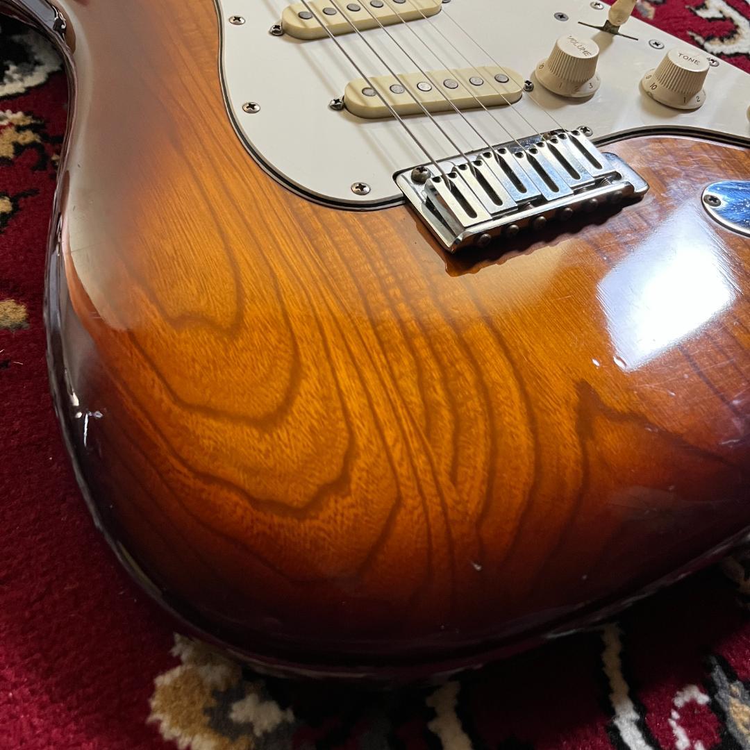 Fernandes FST-50 石ロゴ 1977年製 ストラトキャスター - メルカリ