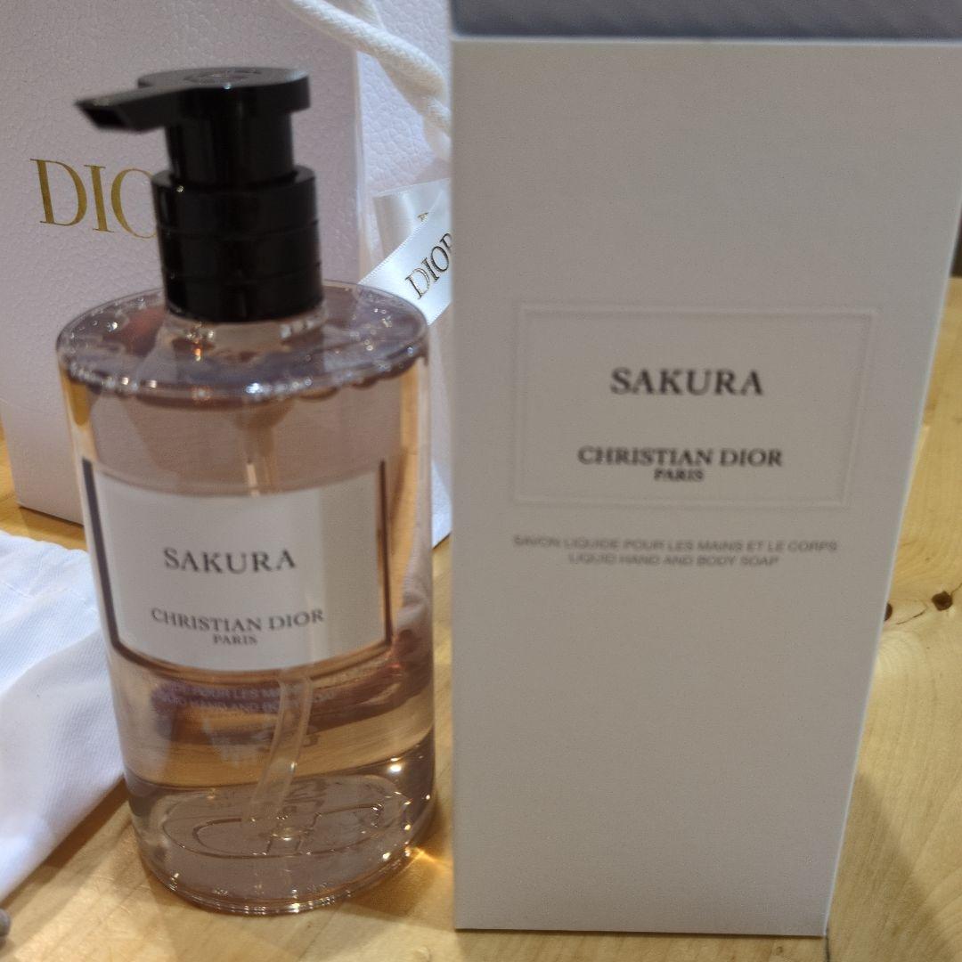 新品CHRISTIAN DIOR SAKURA ハンド＆ボディソープ 350ml