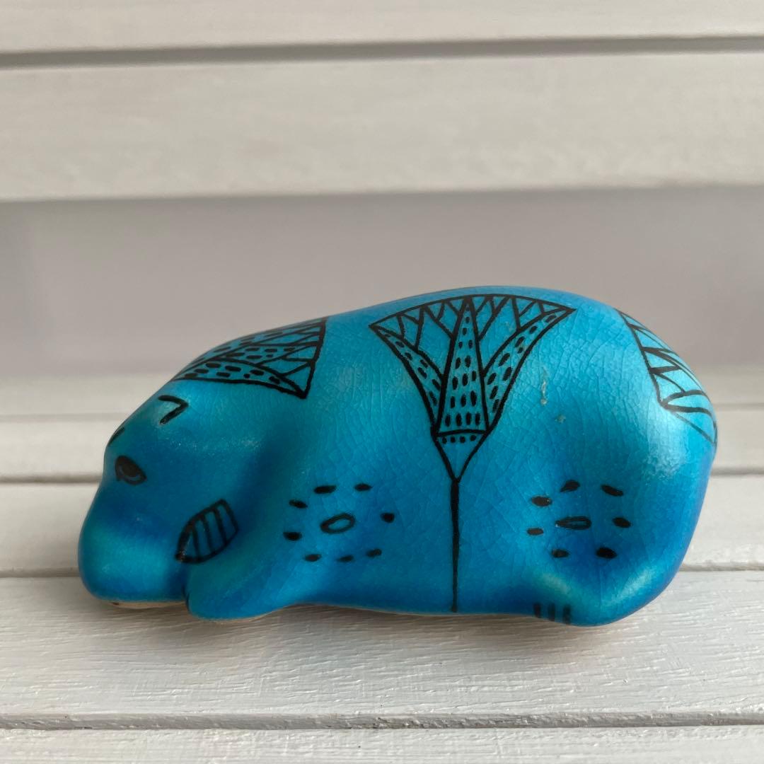 ニューヨーク メトロポリタン美術館 青いカバ WILLIAM MMA