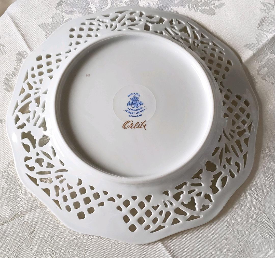 シューマン ⑭ ババリア 勿忘草 ピアス プレート 21.5cm