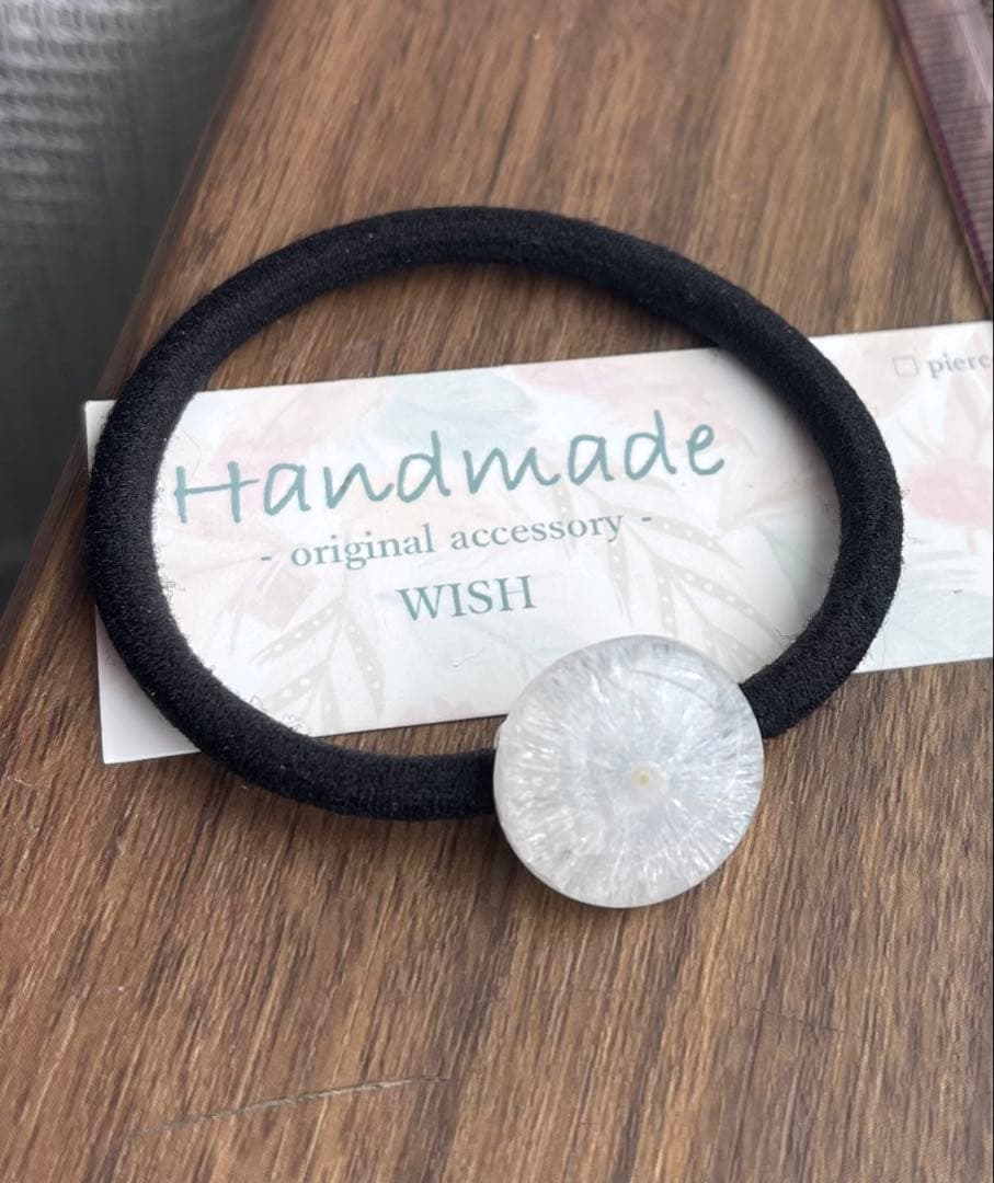 綺麗キラキラソーラークォーツのヘアゴム ブレスレットにも◎