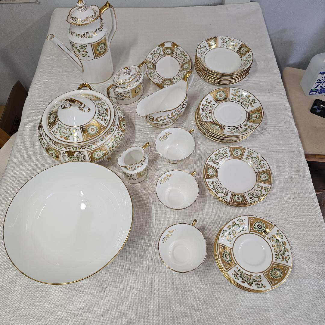 ロイヤルクラウンダービー　まとめて　32点セット　洋食器