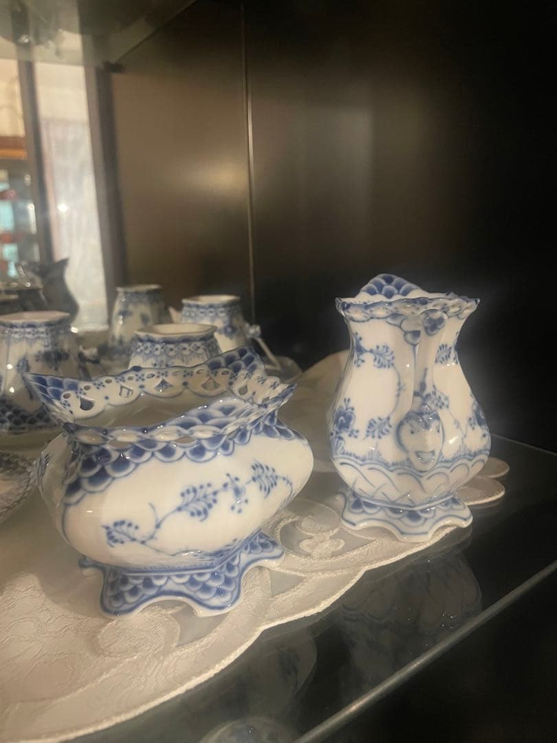 ロイヤルコペンハーゲンブルーブルーテッドフルーレスシュガーボウル