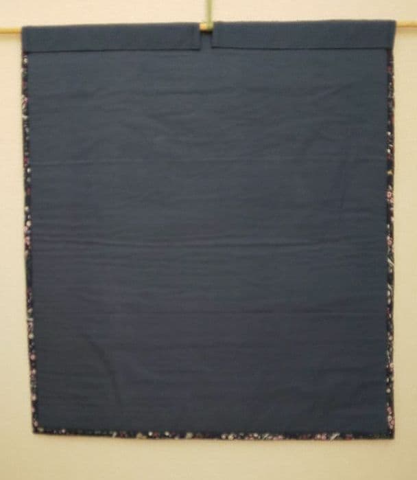 アップリケ　キルト　タペストリー　山と馬のいる風景