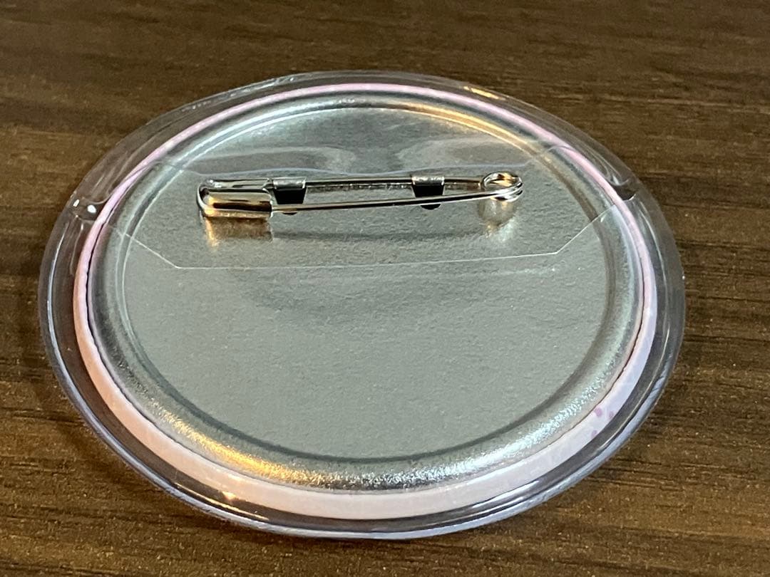 超超超超ゲーマーズ２　猫又おかゆ　直筆サイン入り缶バッジ