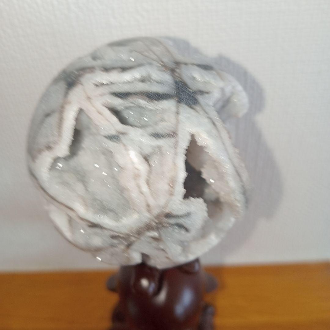 60mm 木の台つき　ジオード