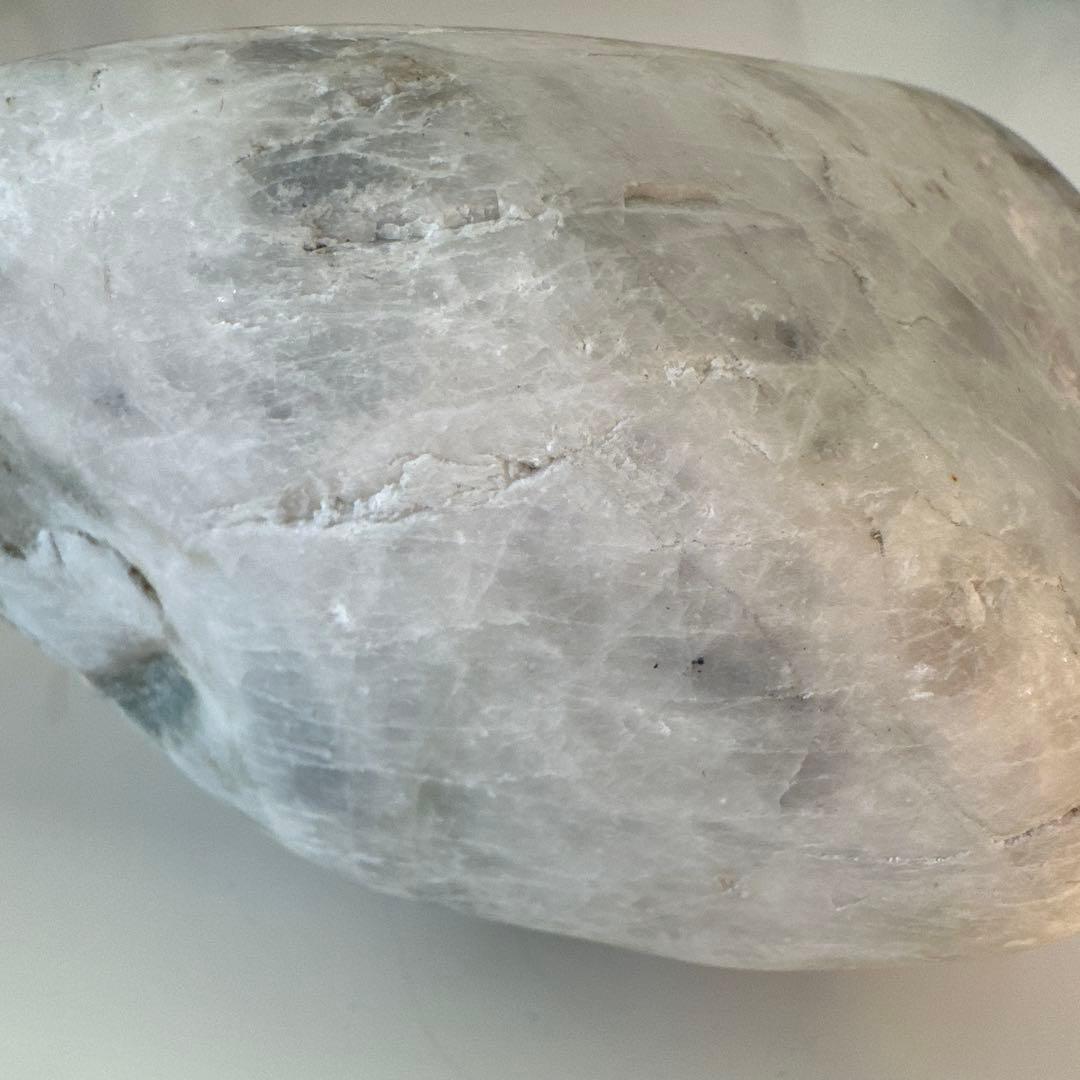 【特大】糸魚川翡翠　1508g！　うっすらラベと一部に翠　水石