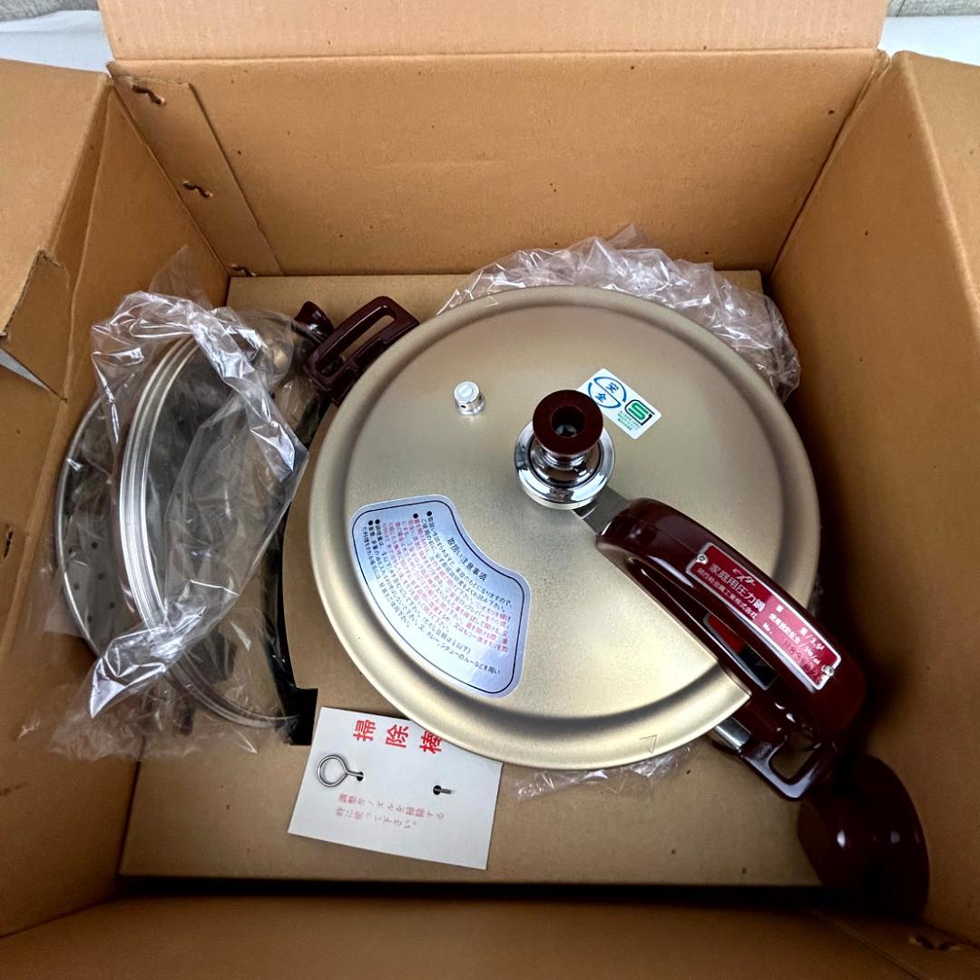 【昭和レトロ】ピースター 圧力鍋 ゴールド 3.5L　関西軽金属工業　新品未使用